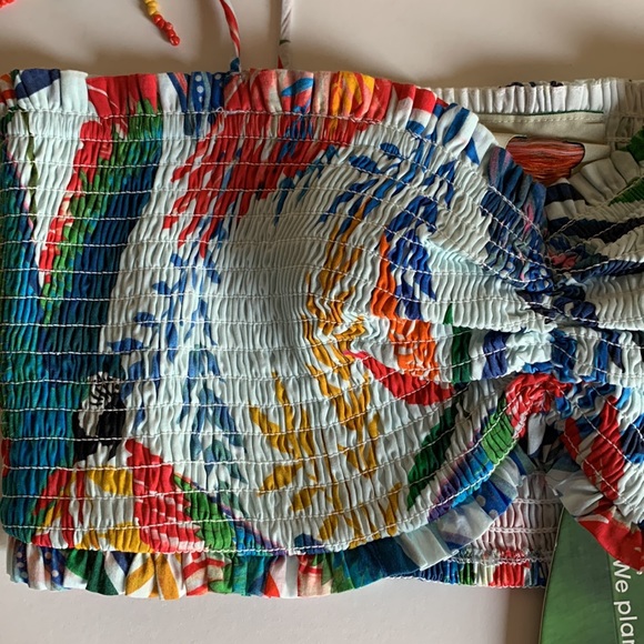 Farm Rio Macaw Wind Smocked Crop Top - Picture 8 of 16